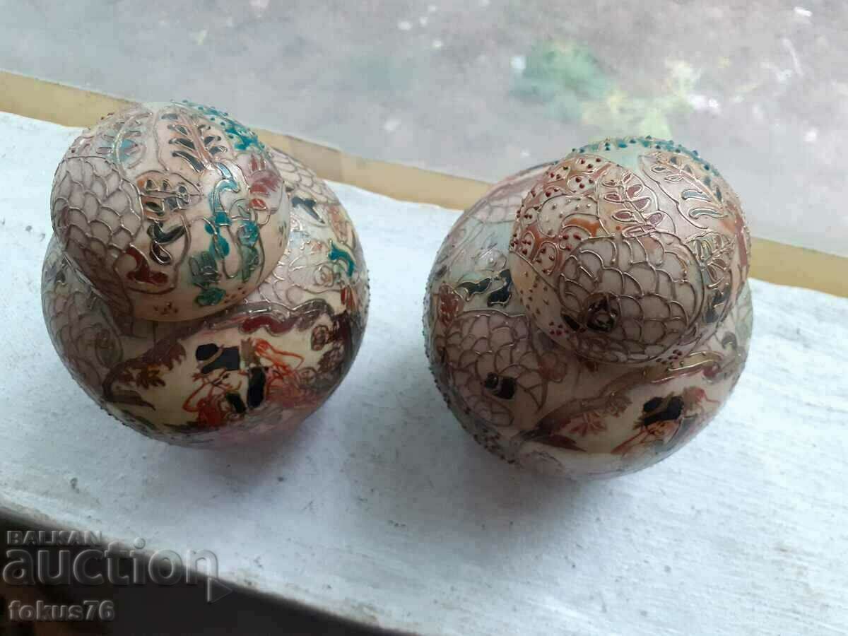 Delivery of Satsuma Satsuma old Chinese porcelain lot of two jars Delivery of Satsuma Satsuma old Chinese porcelain lot of two jars