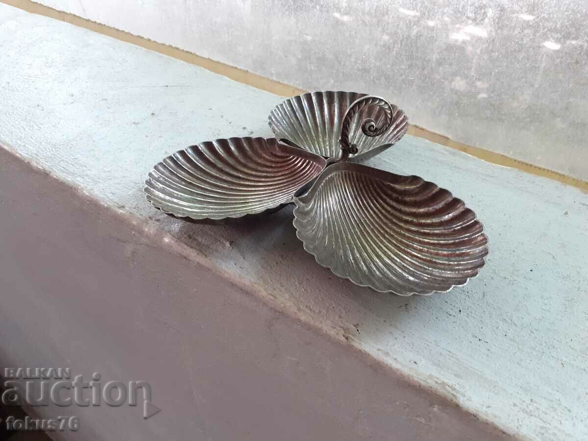 Vas cu marcă placat cu argint - Marcare cu preț 39.00 BGN | € 19.94 Vas cu marcă placat cu argint - Marcare cu preț 39.00 BGN | € 19.94