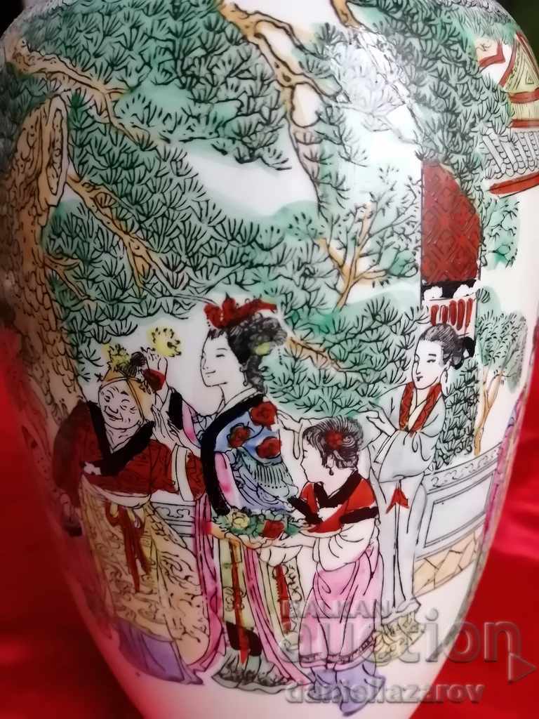 Vază chinezească veche, circa 1900. Marcata! Dinastia QING cu preț € 145.00 | 283.60 BGN