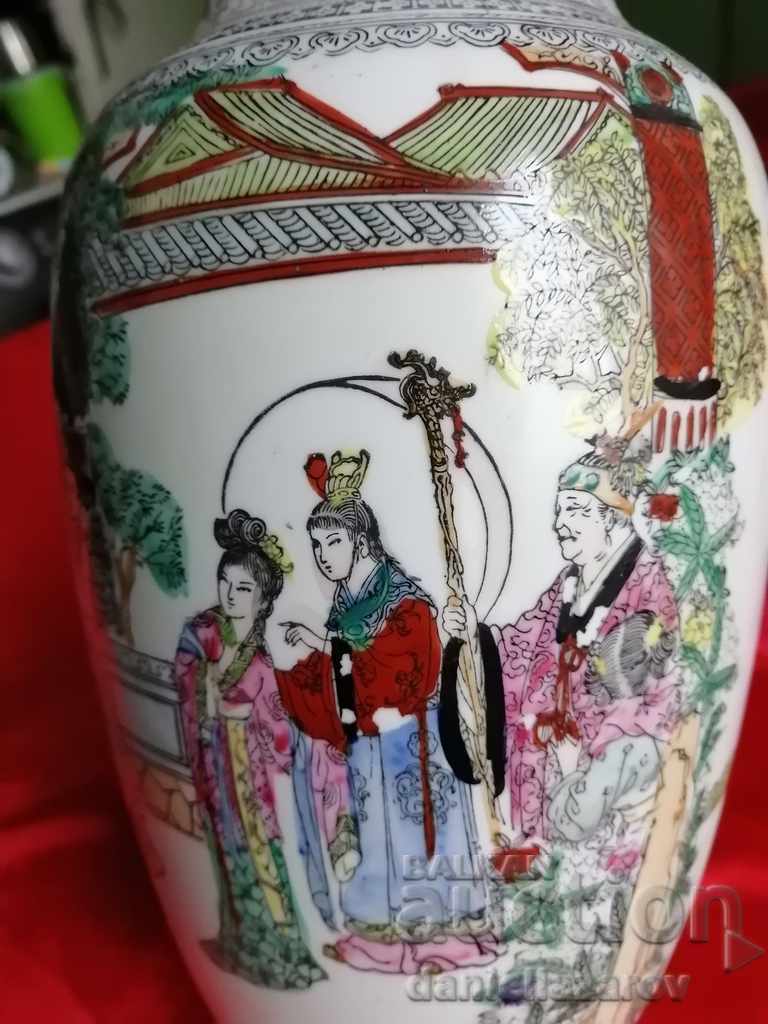 Auction Old Chinese Vase around 1900 Marked! Qing Dynasty Auction Old Chinese Vase around 1900 Marked! Qing Dynasty
