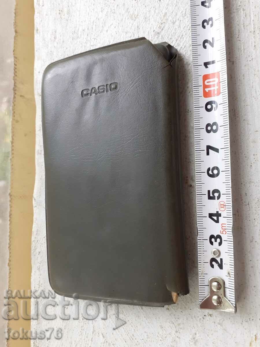 Παλιά ηλεκτρονική αριθμομηχανή Casio - 7
