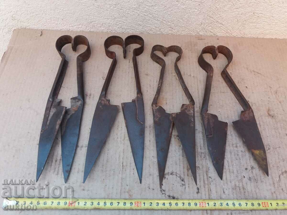 SET OF 4 SHEEP SHEARS - 7 SET OF 4 SHEEP SHEARS - 7