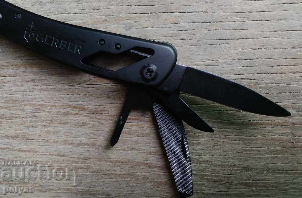 Licitație Multitool 10 in 1 - BG