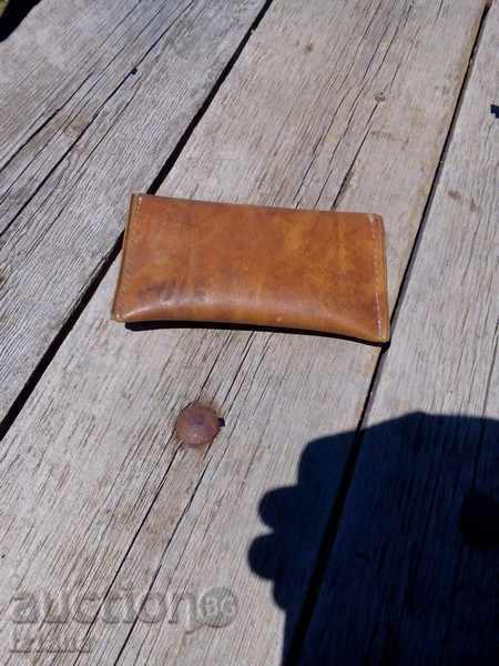 Auction Antique leather wallet Auction Antique leather wallet