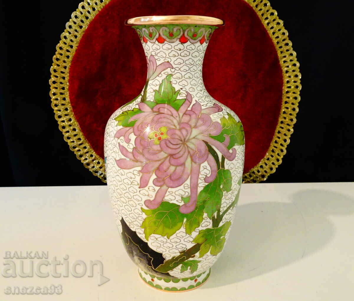 Китайска медна ваза Клоазоне,Cloisonne,маркирана.