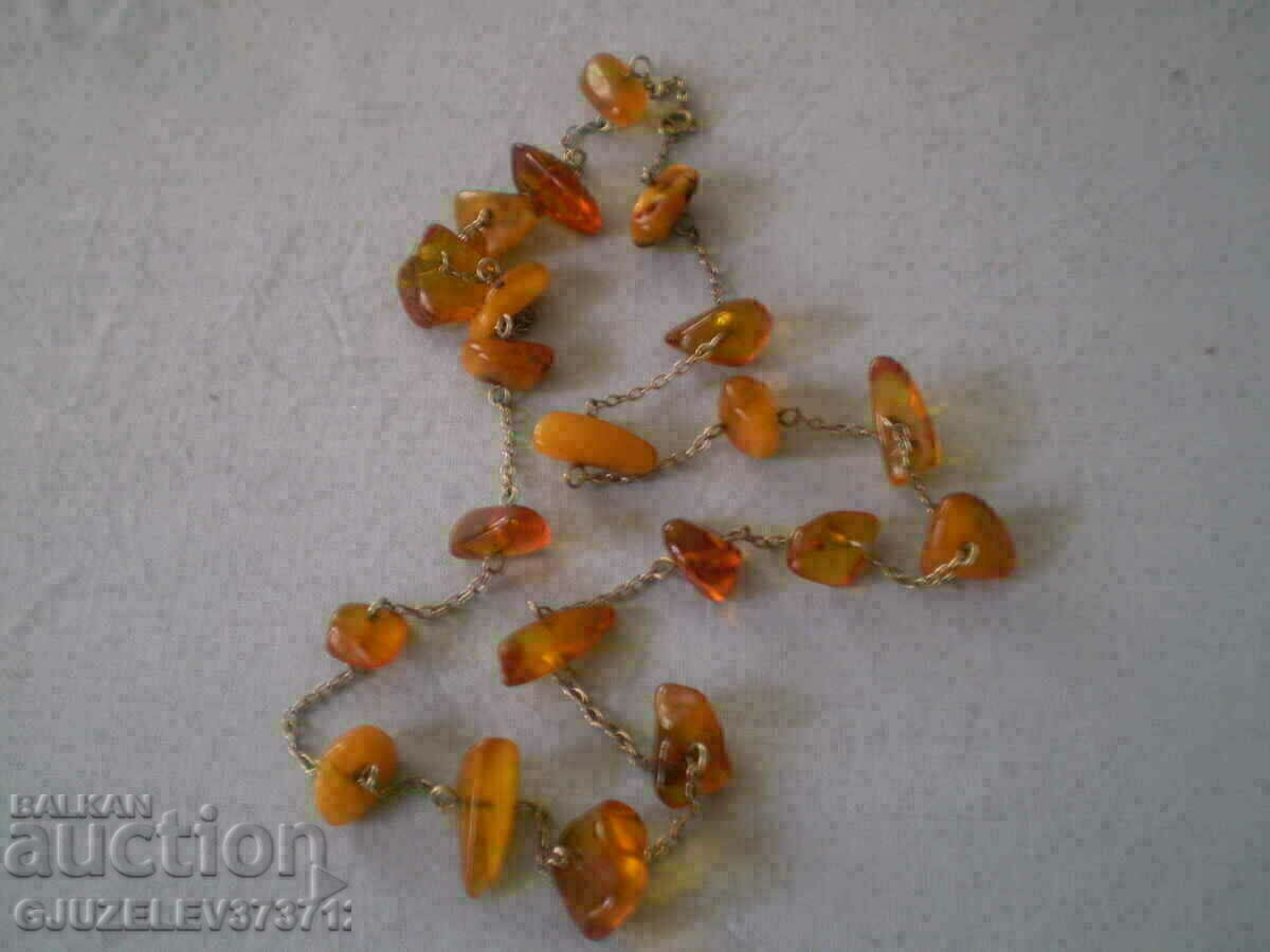 Vintage necklace of natural amber and silver Vintage necklace of natural amber and silver