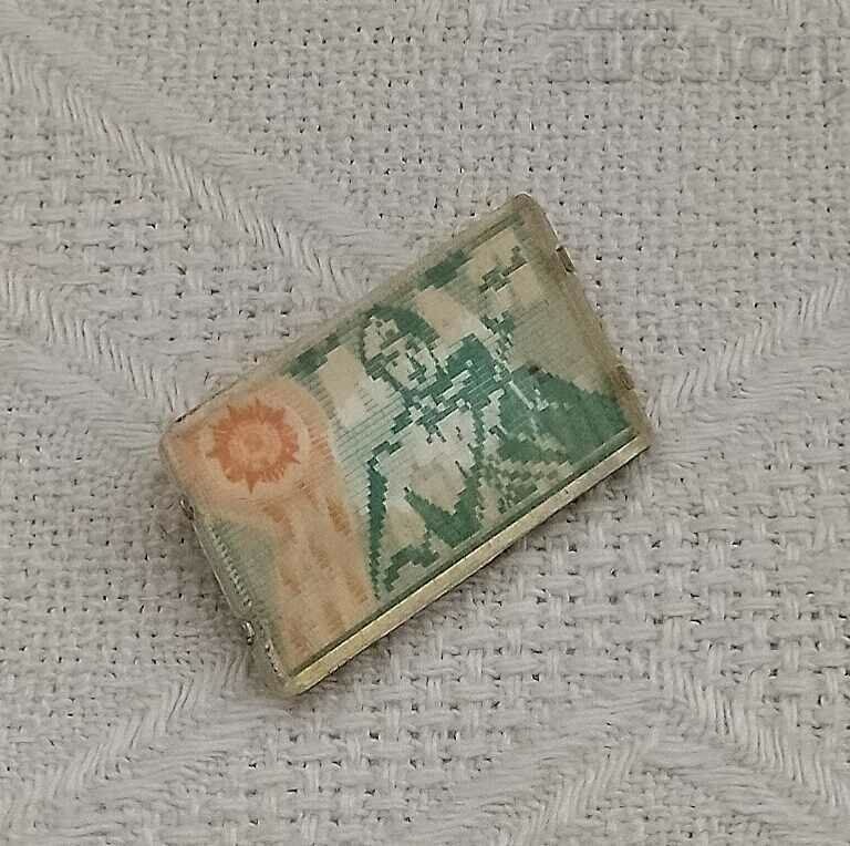 STEREO 9 MAY DAY OF VICTORY OF THE USSR BADGE with price 5.00 BGN | € 2.56