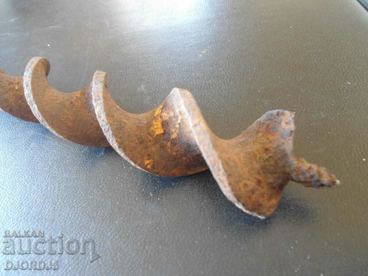 Old drill with price 3.00 BGN | € 1.53 Old drill with price 3.00 BGN | € 1.53