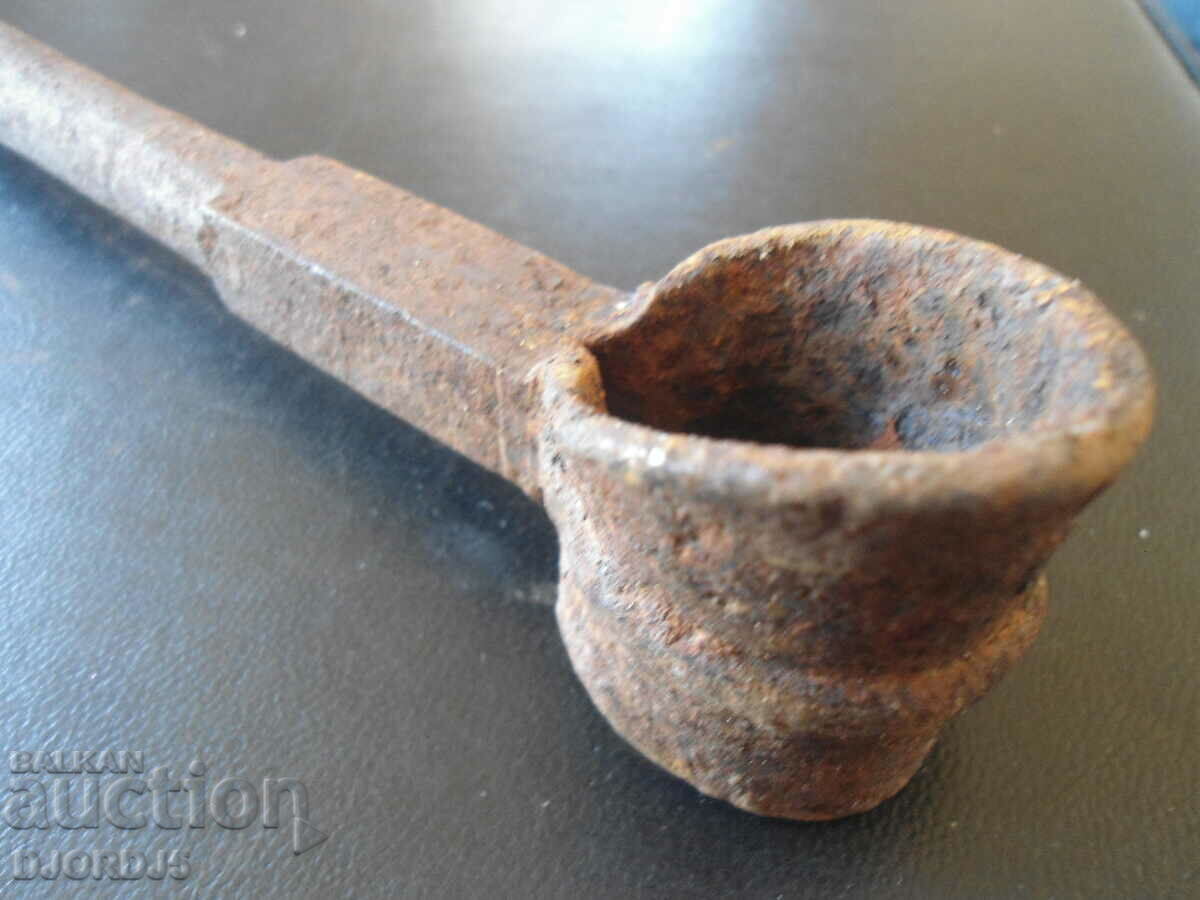 Auction Old drill Auction Old drill