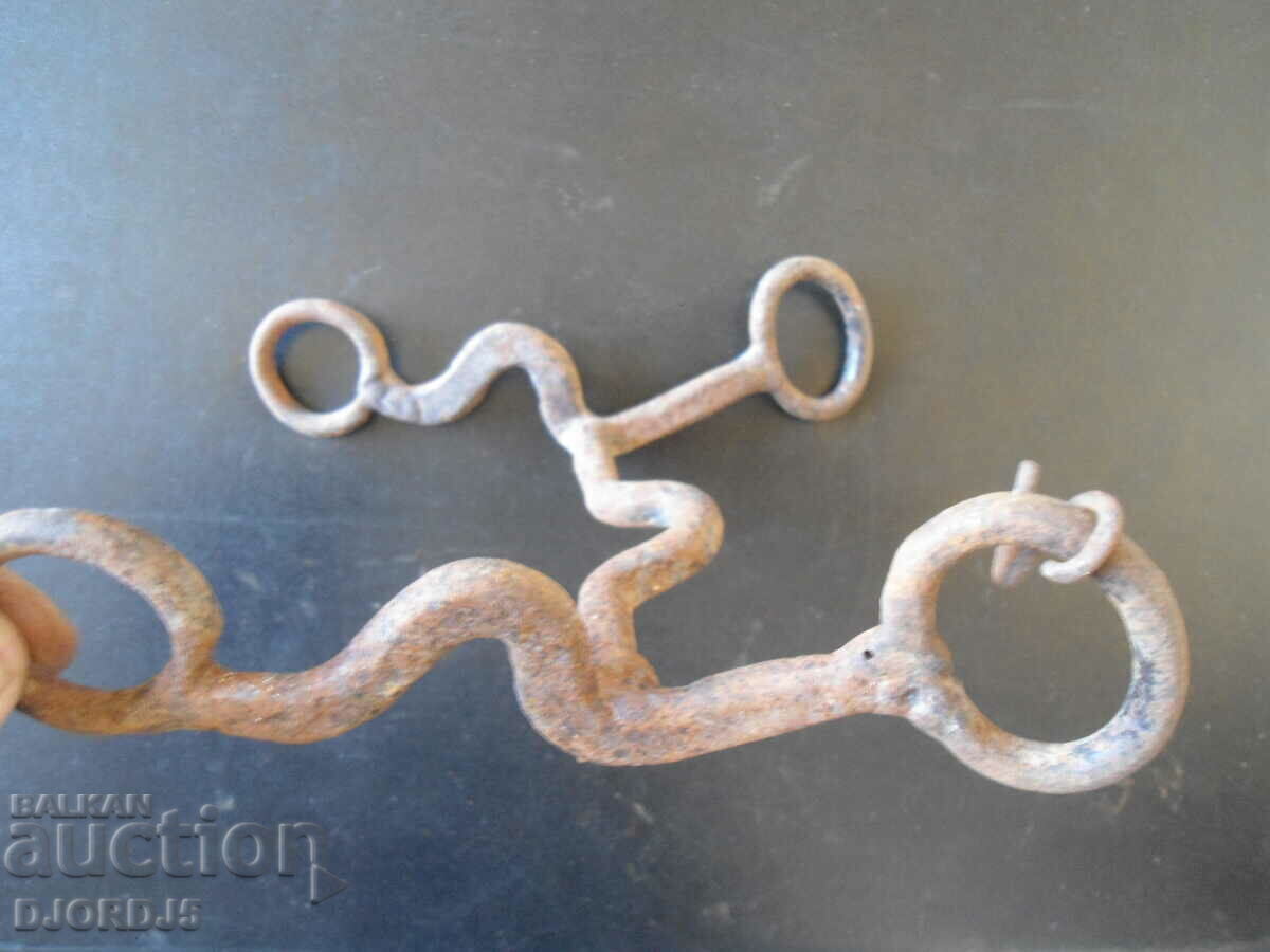 Delivery of Old bridle Delivery of Old bridle