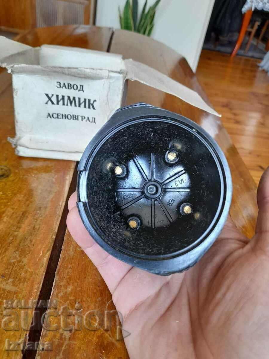 Old distributor cap - 5 Old distributor cap - 5