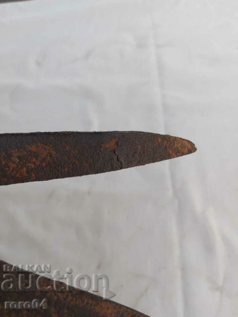 Auction LARGE ABADJIAN SCISSORS Auction LARGE ABADJIAN SCISSORS