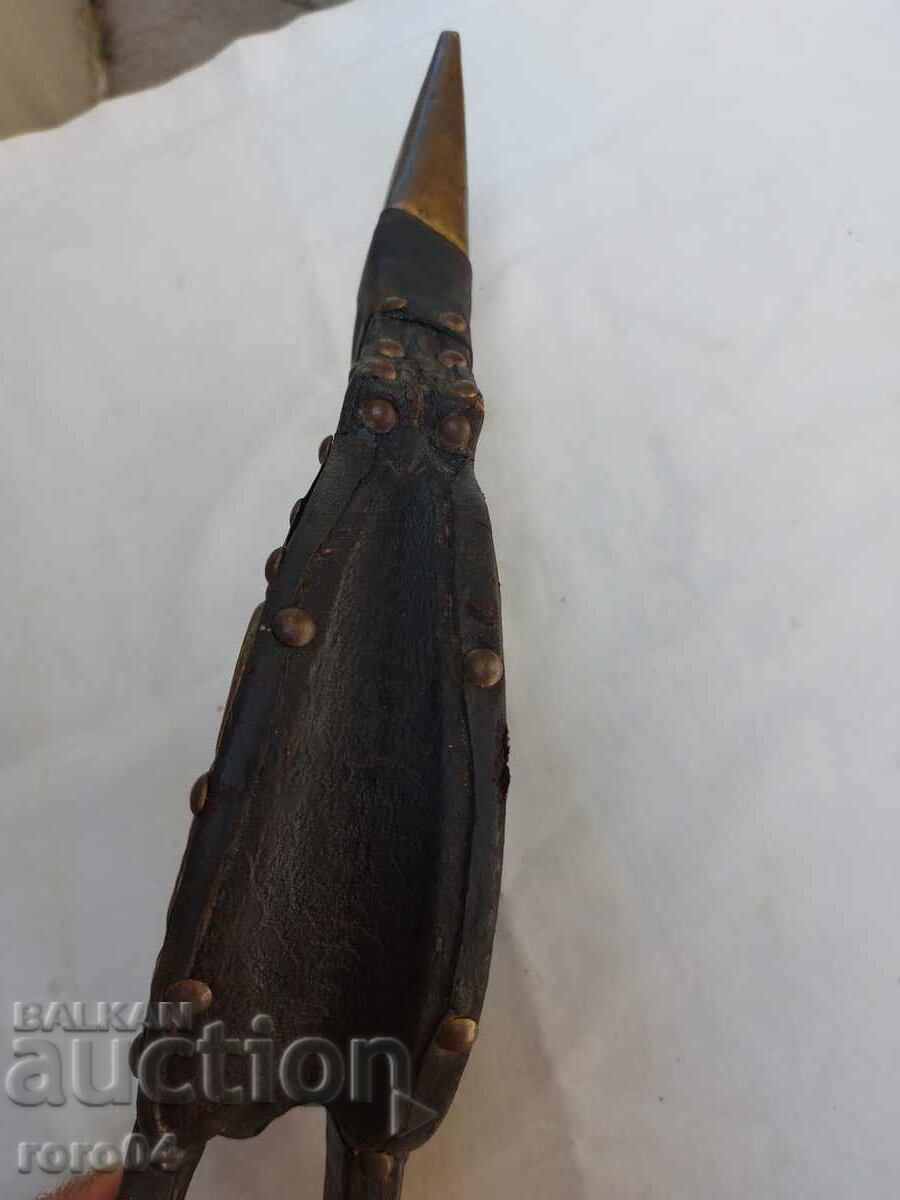 FUR - FIRE BLOWER - 5 FUR - FIRE BLOWER - 5