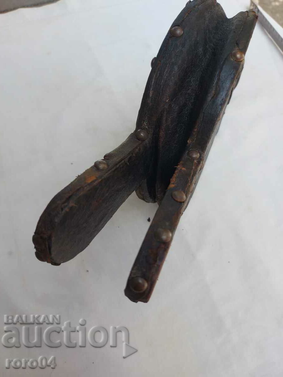 FUR - FIRE BLOWER - 7 FUR - FIRE BLOWER - 7