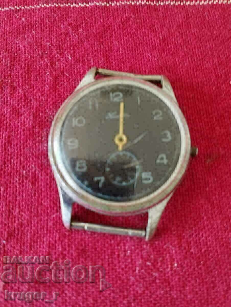 Old clock DAGGER with price € 9.20 | 17.99 BGN Old clock DAGGER with price € 9.20 | 17.99 BGN