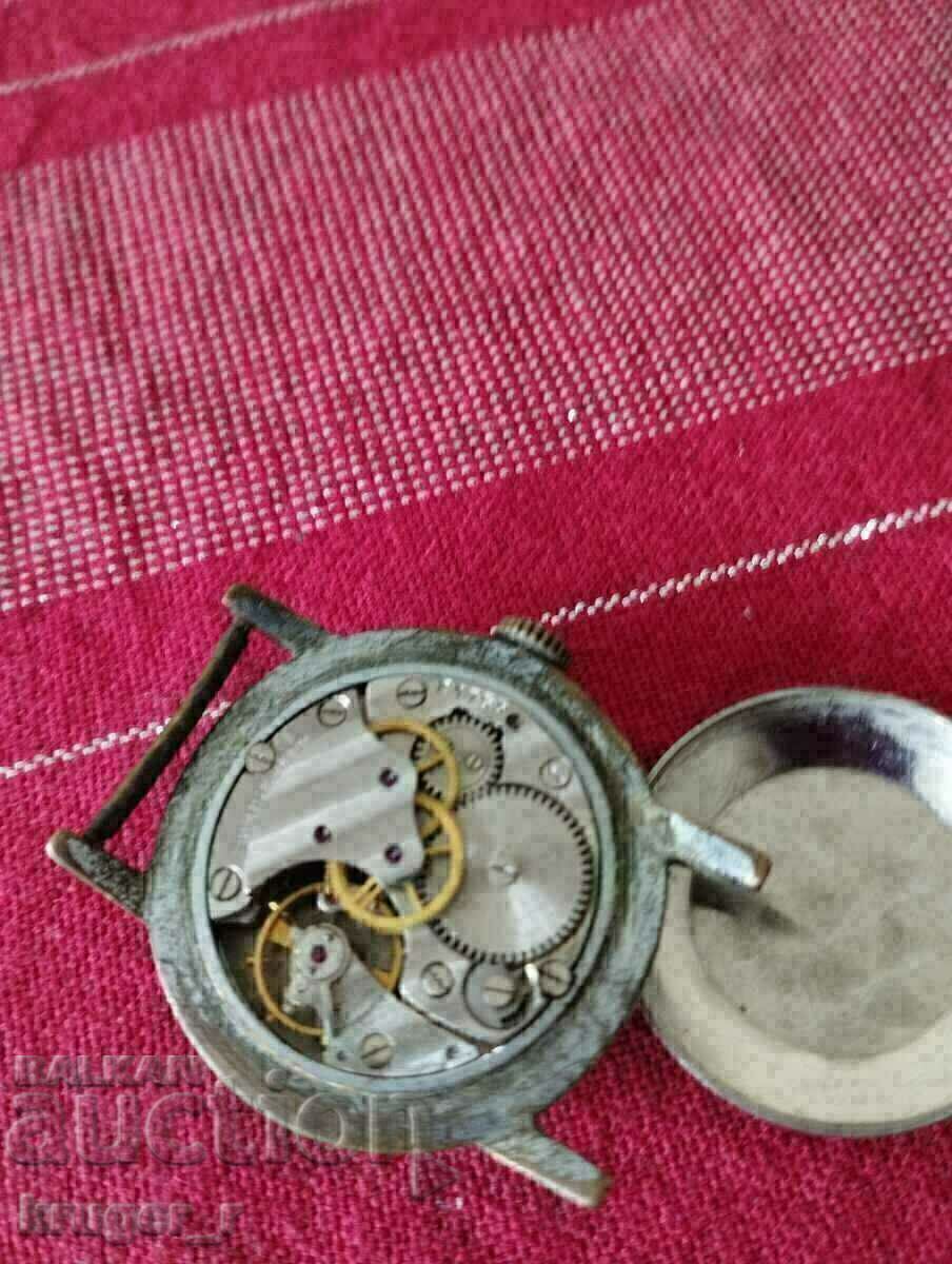 Clock WINTER. - 6 Clock WINTER. - 6