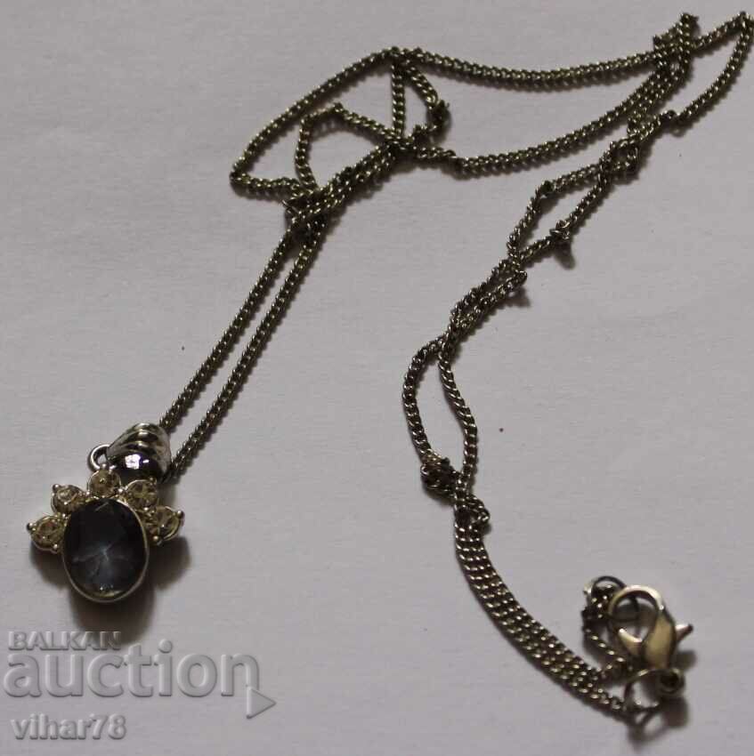 Delivery of SILVER NECKLACE Delivery of SILVER NECKLACE