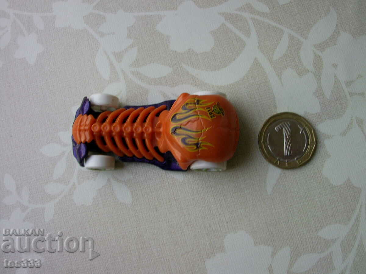 Hot wheels SKULL CRUSHER 2009 Malaezia - 6