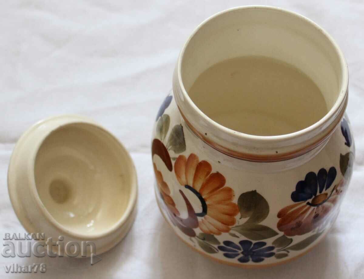 Porcelain bowl box, sugar bowl-candy box with price 49.99 BGN | € 25.56 Porcelain bowl box, sugar bowl-candy box with price 49.99 BGN | € 25.56