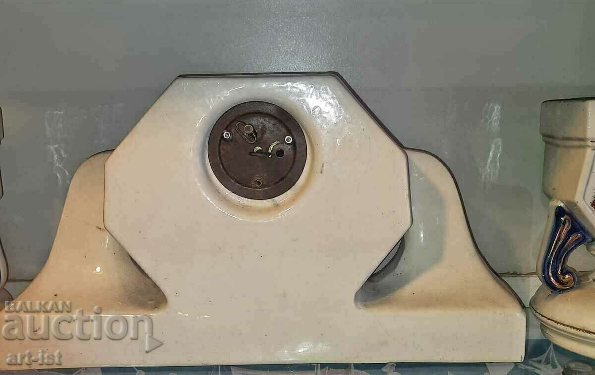 Автентичен каминен порцеланов часовник с две вази - 7 Автентичен каминен порцеланов часовник с две вази - 7