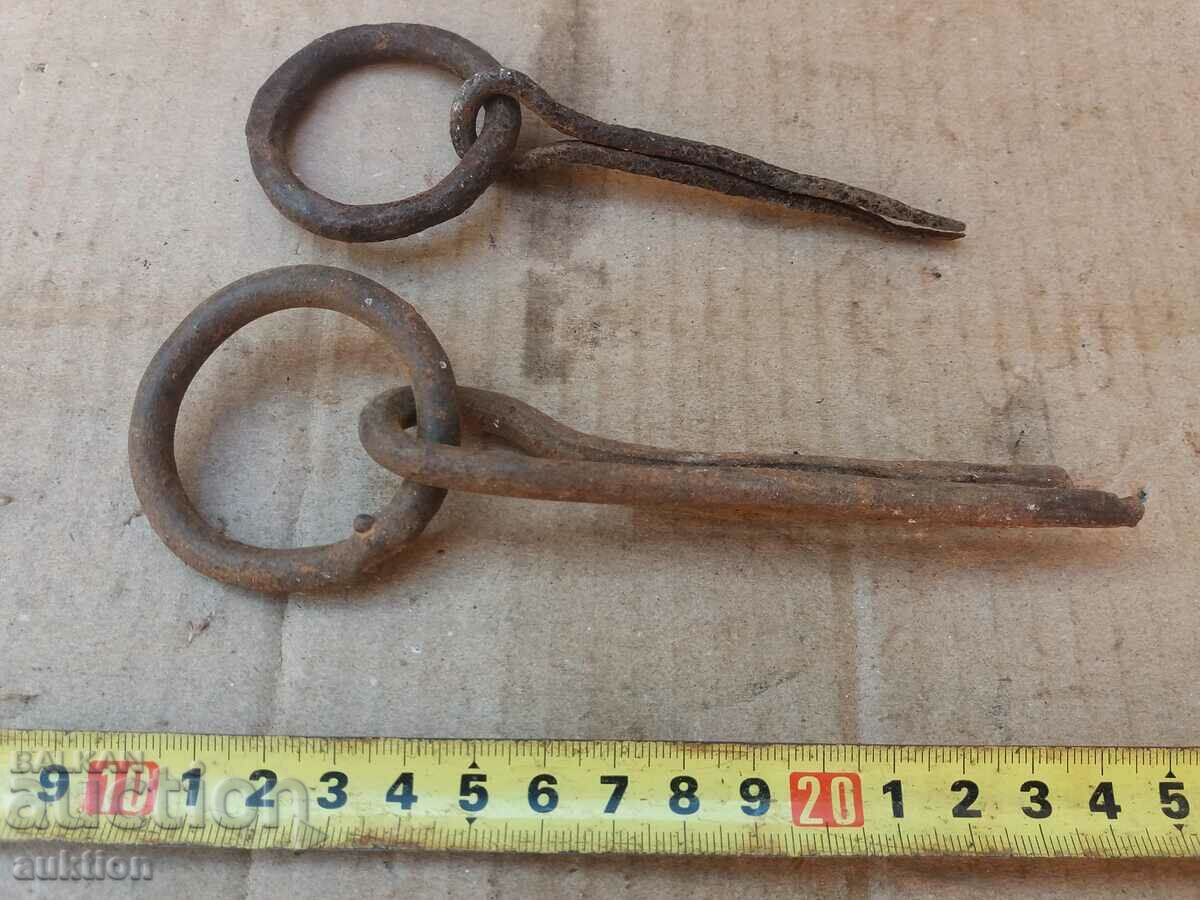 SET OF FORGED RINGS, GATE LOCKS - CRANE with price 4.99 BGN | € 2.55