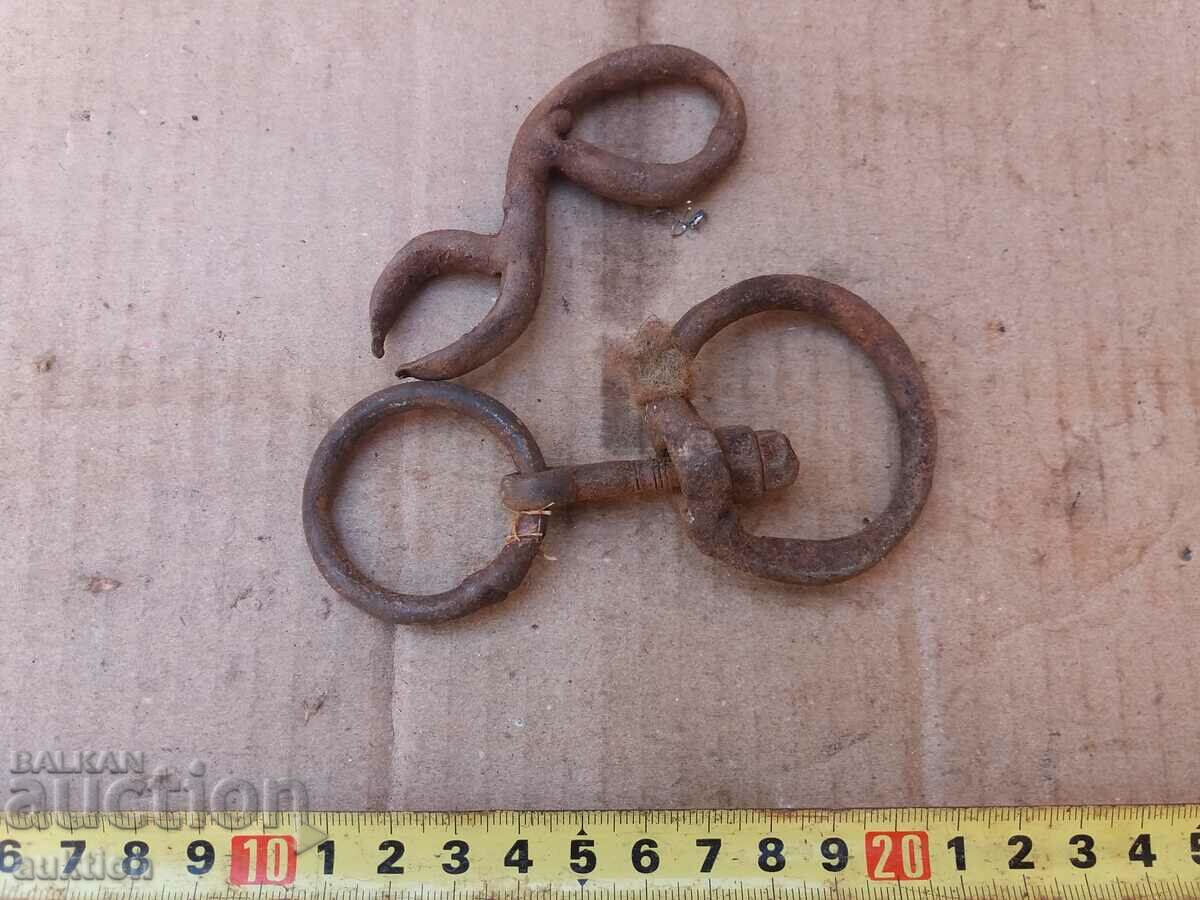 FIER FORJAT - INELE cu preț 1.99 BGN | € 1.02 FIER FORJAT - INELE cu preț 1.99 BGN | € 1.02