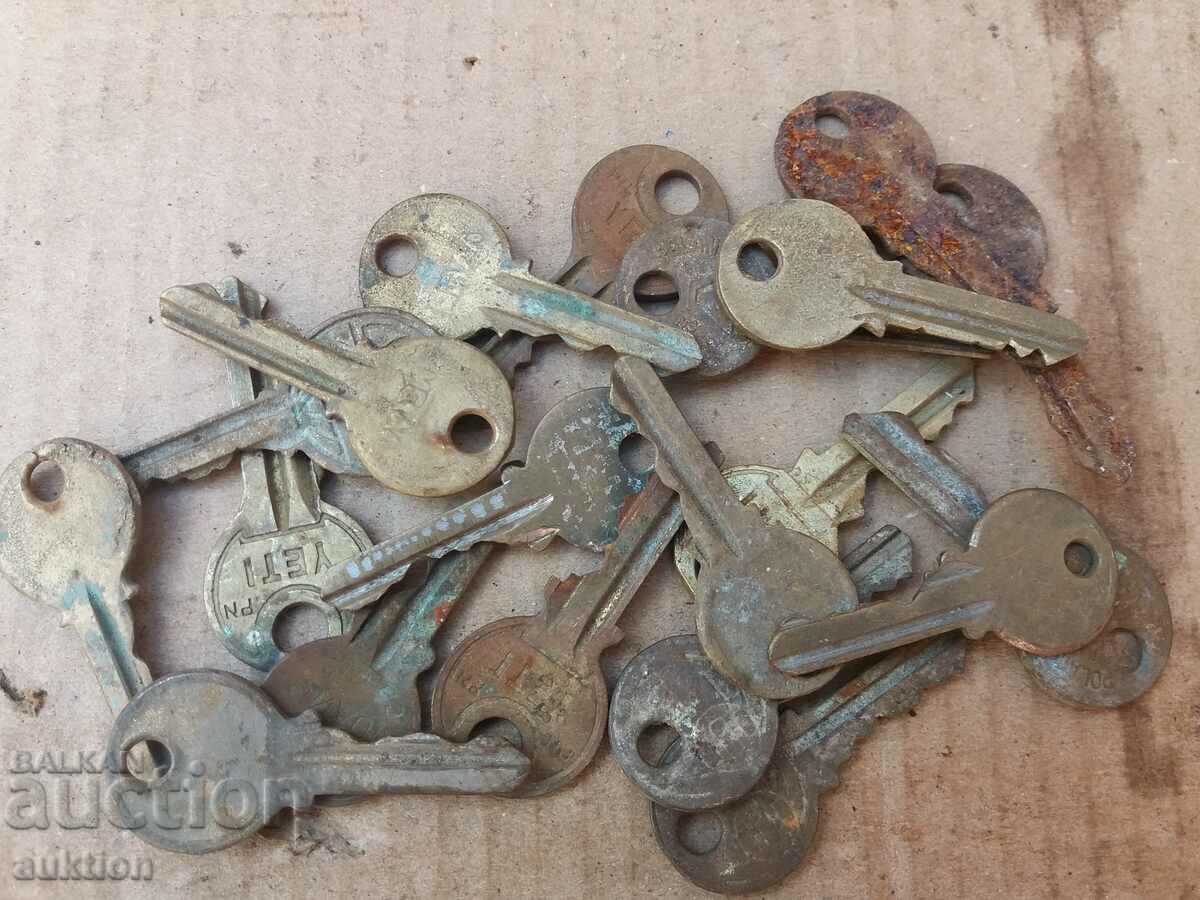 Delivery of SET OF 20 BRONZE WRENCHES, WRENCH