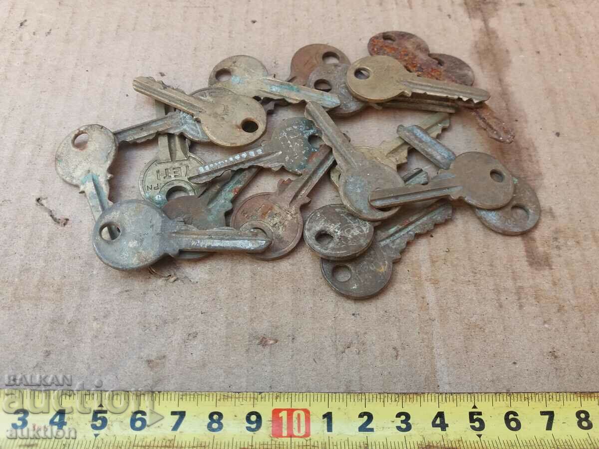 SET OF 20 BRONZE WRENCHES, WRENCH - 7