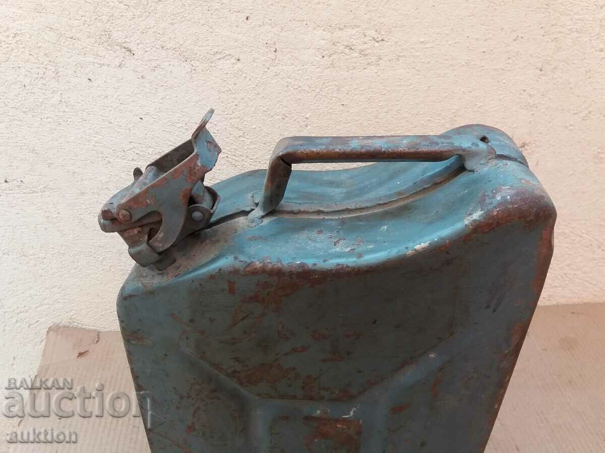 Auction OLD METAL TUBE FOR FUEL - 10 LITERS Auction OLD METAL TUBE FOR FUEL - 10 LITERS