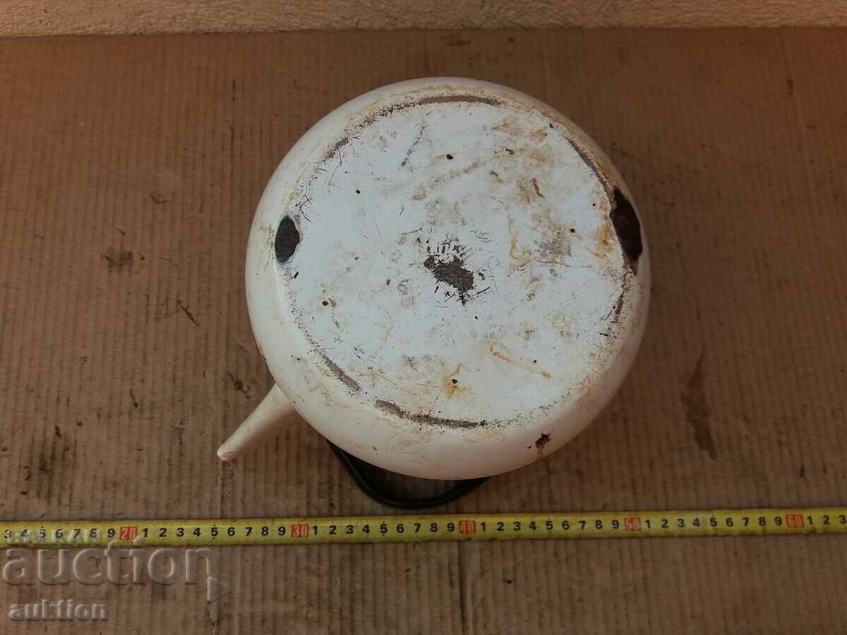 MASSIVE KETTLE - ENAMELED SOC. FOR DECORATION POT - 7 MASSIVE KETTLE - ENAMELED SOC. FOR DECORATION POT - 7