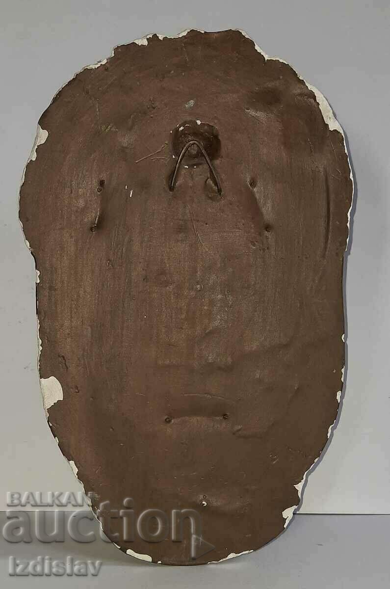 Auction  Old women's plaster mask