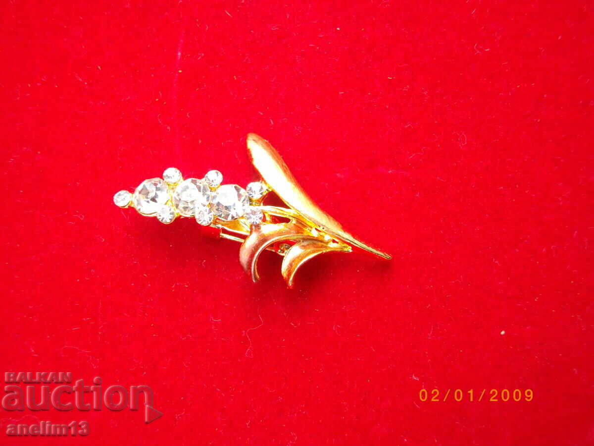 BROȘĂ FLOARE cu preț € 10.00 | 19.56 BGN