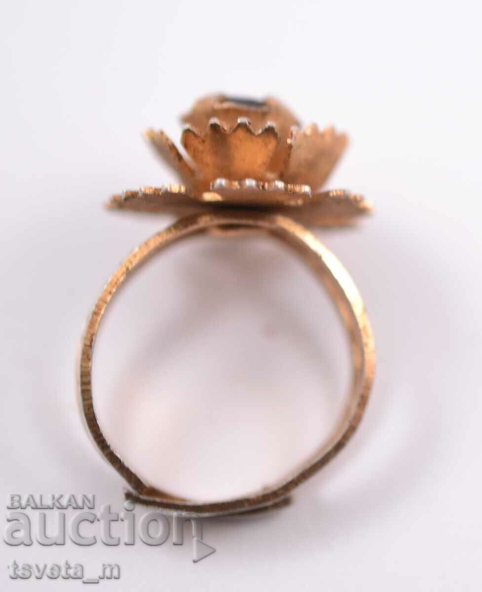 Auction Antique ring, changing size Auction Antique ring, changing size