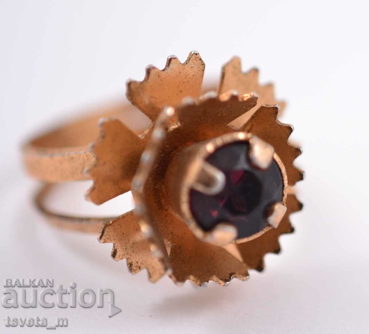 Delivery of Antique ring, changing size Delivery of Antique ring, changing size