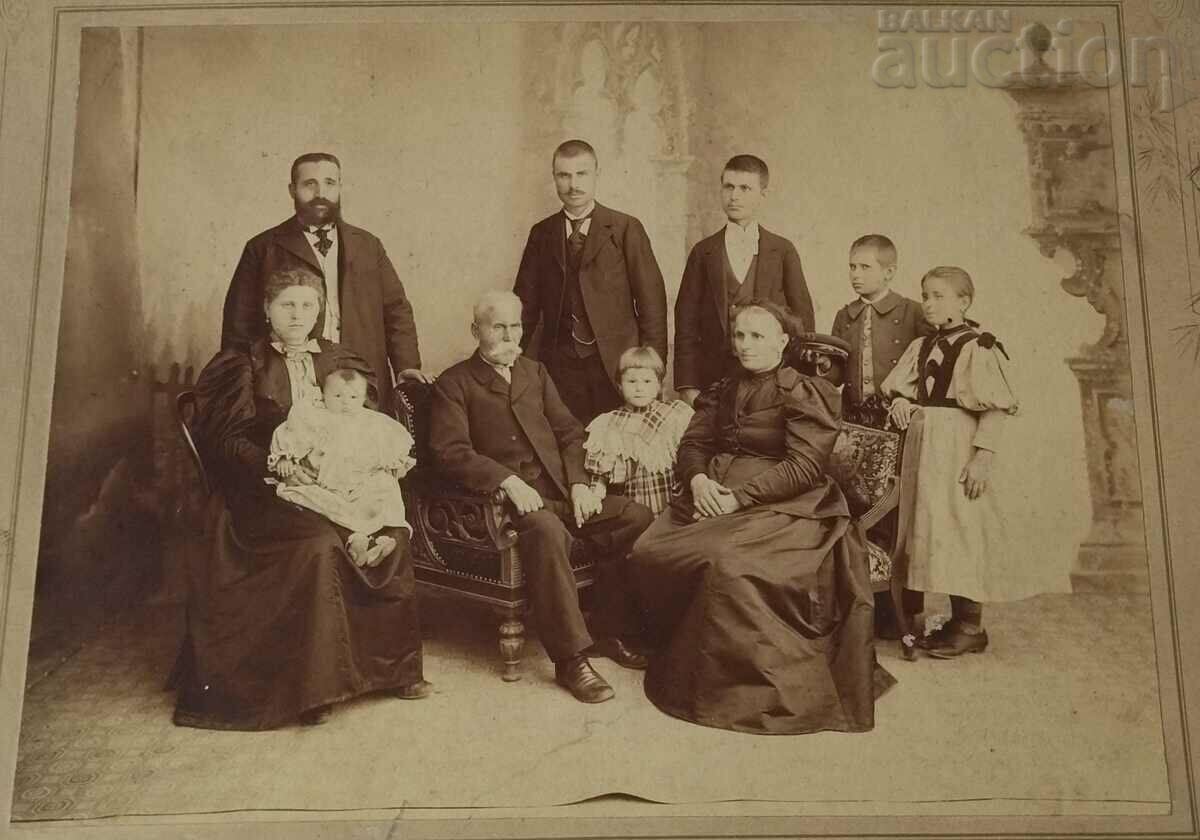 FOTO SOFIA FOTO FAMILIE MARE 191. CARTON
