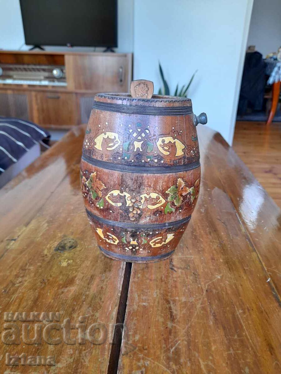 Old wooden barrel, barrel souvenir