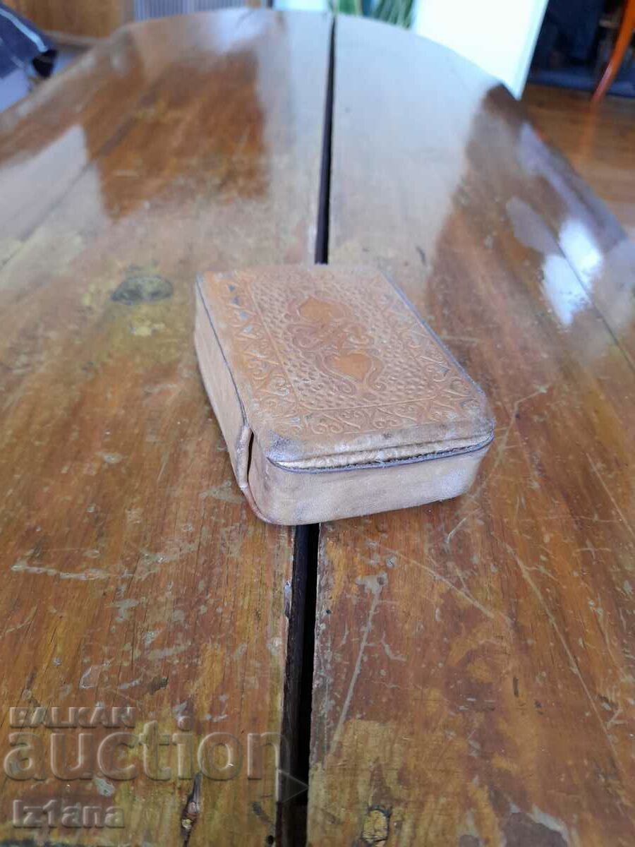 Old leather card case with price 17.00 BGN | € 8.69 Old leather card case with price 17.00 BGN | € 8.69