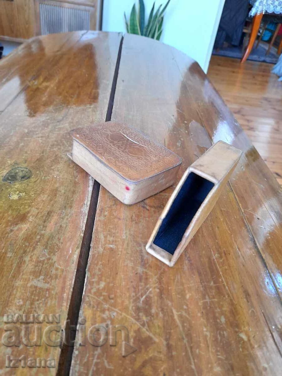 Old leather card case - 5 Old leather card case - 5