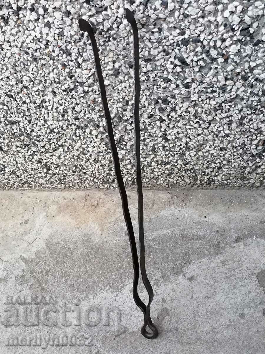 Auction Old dilaf, mash, wrought iron for a furnace Auction Old dilaf, mash, wrought iron for a furnace