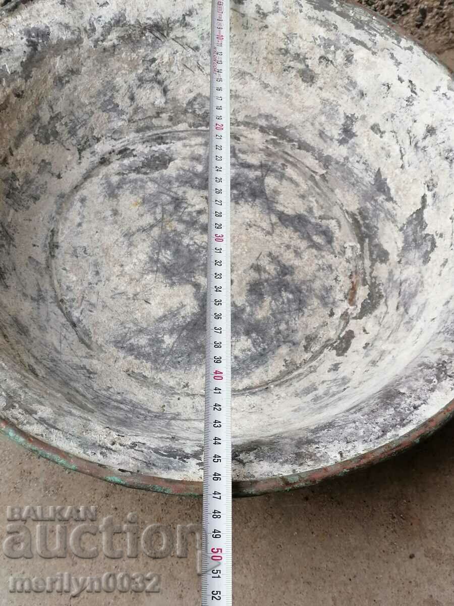 Παράδοση Χάλκινη λεκάνη χάλκινη χάλκινη λεκάνη λέβητα λεκάνης