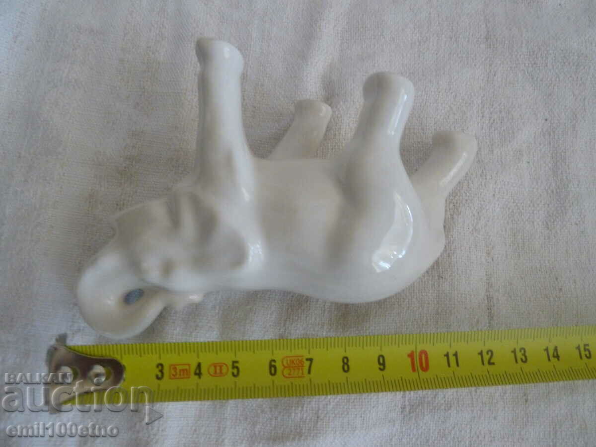 Figure Elephant - 6 Figure Elephant - 6