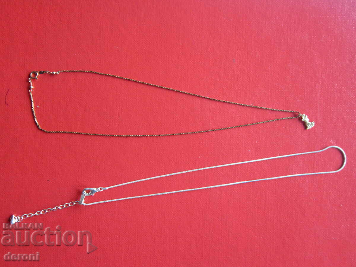 Licitație Colier incredibil de aurit și lanț placat cu argint Licitație Colier incredibil de aurit și lanț placat cu argint