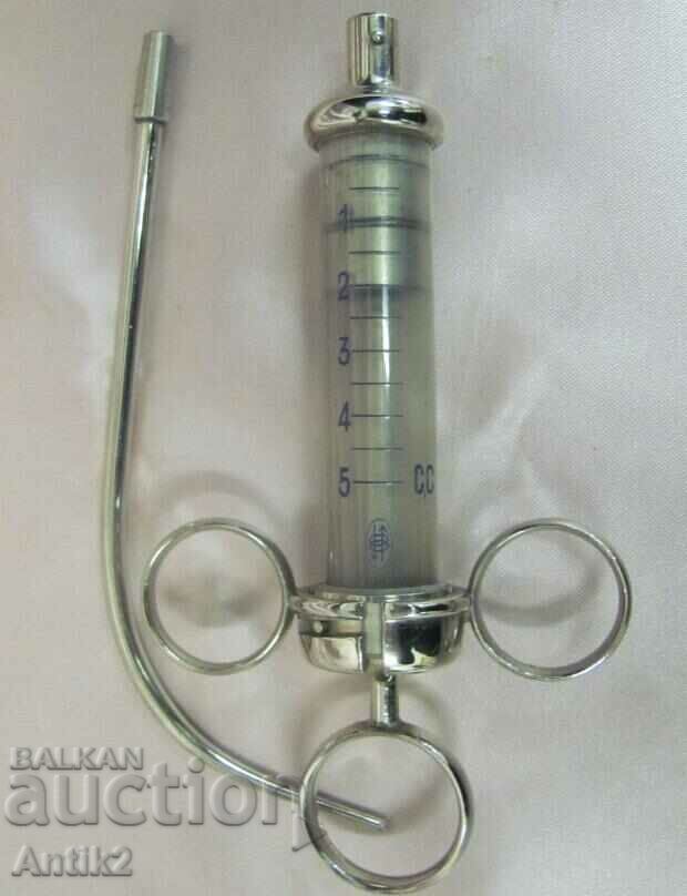 19th Century Antique Medical Glass Syringe with price 90.00 BGN | € 46.02 19th Century Antique Medical Glass Syringe with price 90.00 BGN | € 46.02