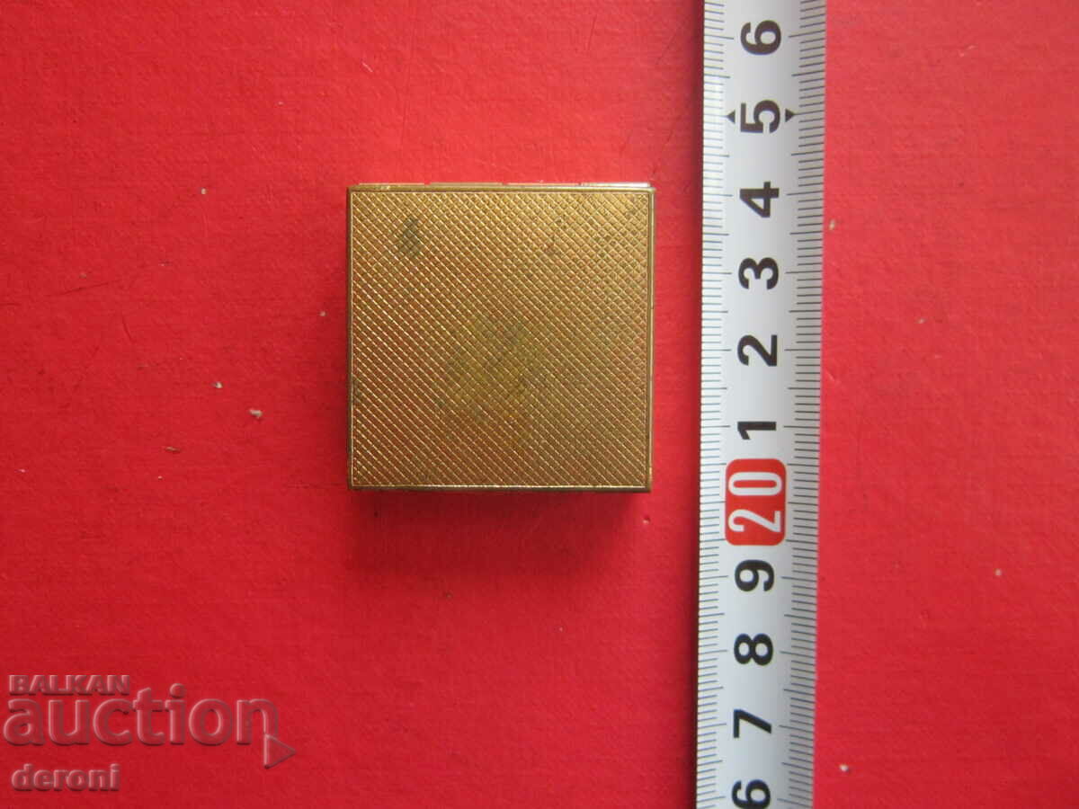 Bronze pill box 14 with price 10.00 BGN | € 5.11 Bronze pill box 14 with price 10.00 BGN | € 5.11