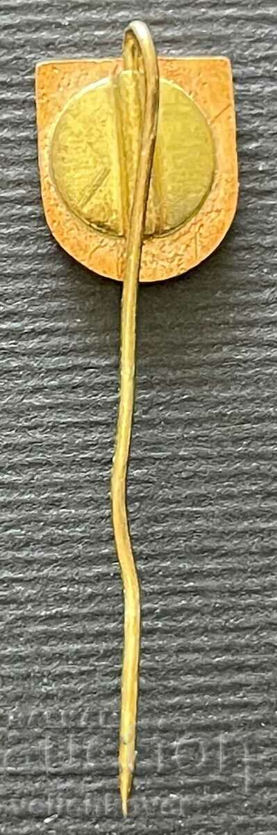 32424 USSR sign Football Club Petrel enamel with price 3.00 BGN | € 1.53 32424 USSR sign Football Club Petrel enamel with price 3.00 BGN | € 1.53