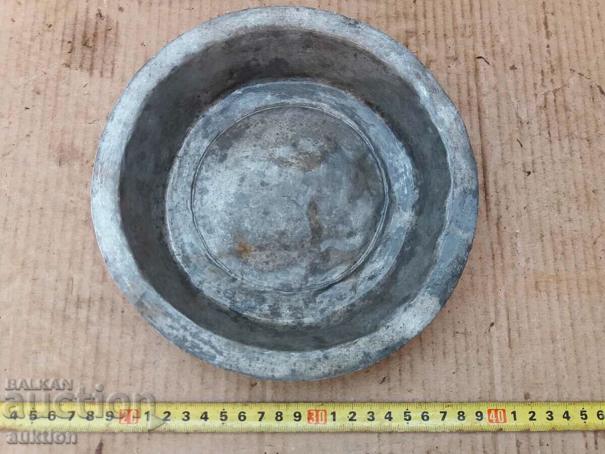 Auction FORGED REVIVAL SAHAN, BOWL, TRAY EXCELLENT PLATE Auction FORGED REVIVAL SAHAN, BOWL, TRAY EXCELLENT PLATE