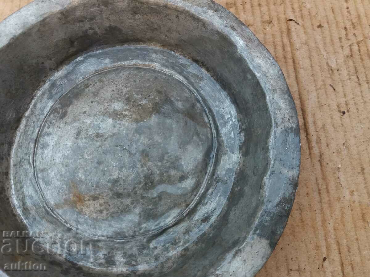 Delivery of FORGED REVIVAL SAHAN, BOWL, TRAY EXCELLENT PLATE Delivery of FORGED REVIVAL SAHAN, BOWL, TRAY EXCELLENT PLATE