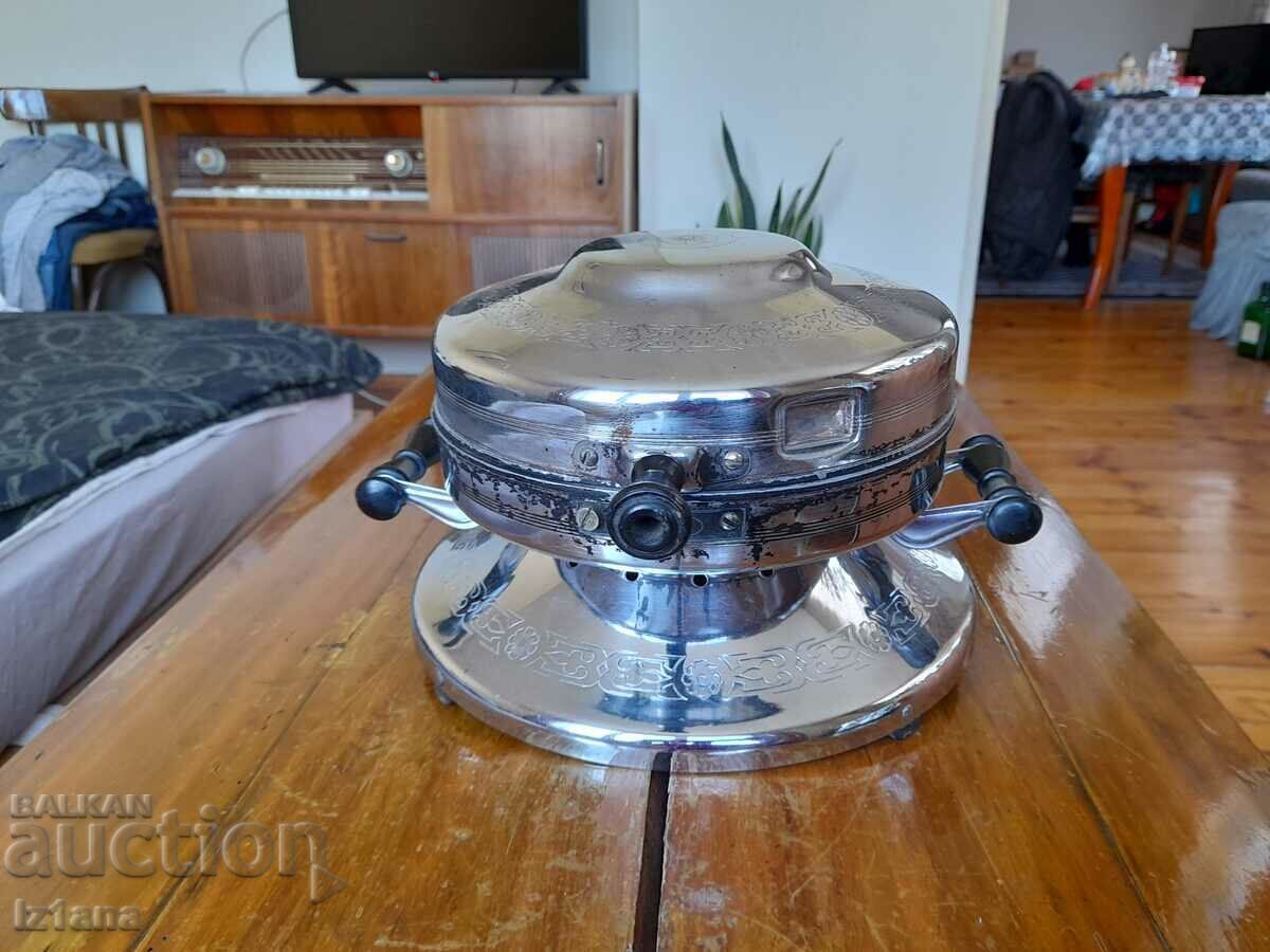 Old Waffle Maker Bersted, waffle toaster Old Waffle Maker Bersted, waffle toaster