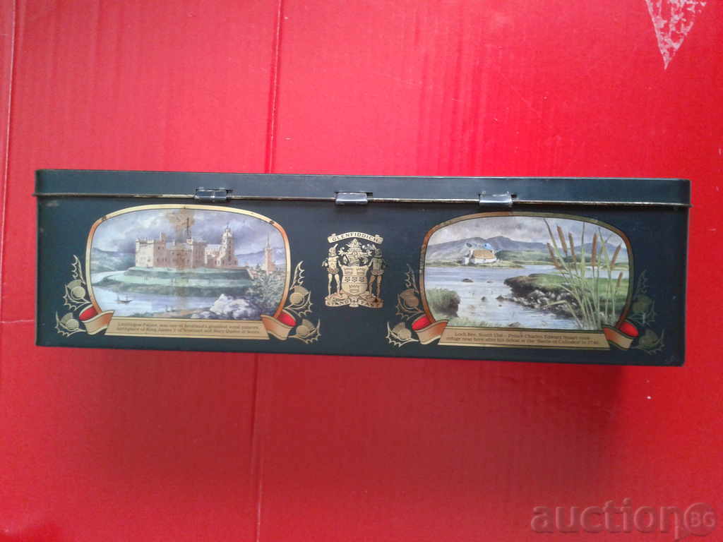 Auction Whiskey box Auction Whiskey box