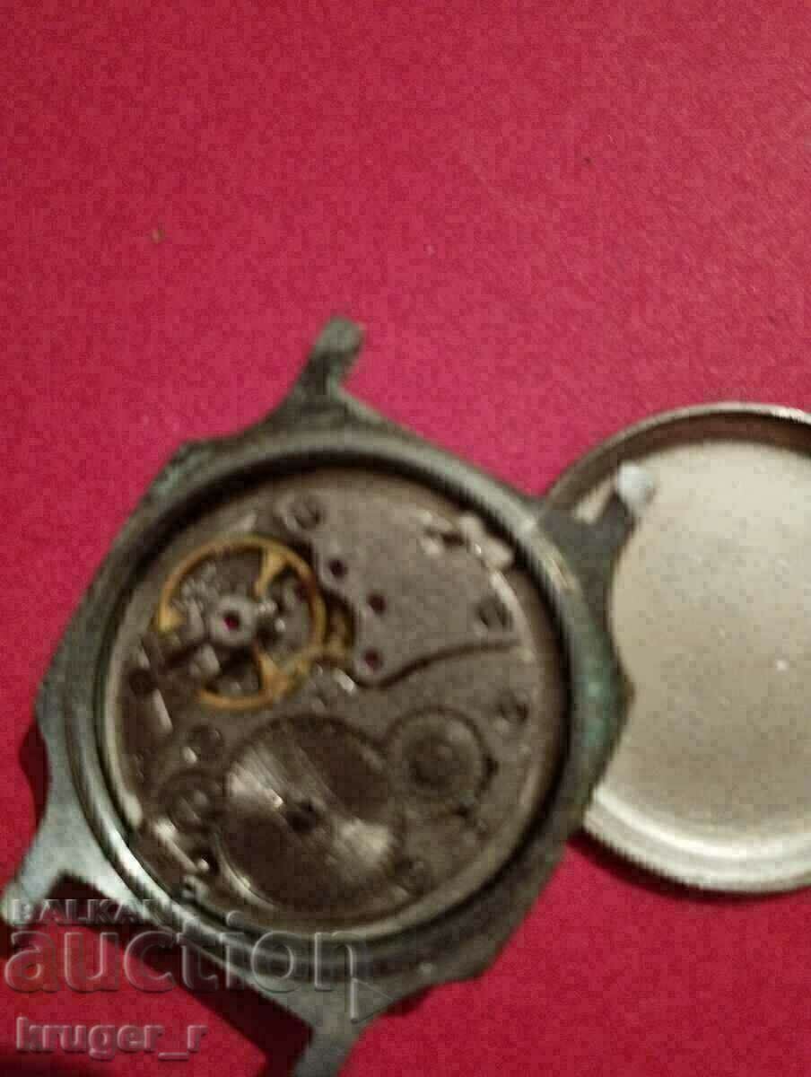 VICTORY clock - 7 VICTORY clock - 7